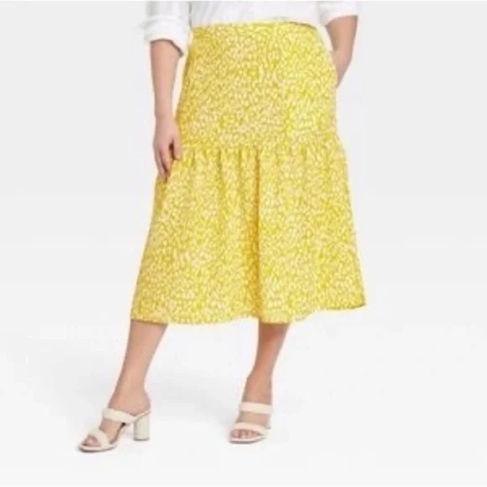 NWT | Who What Wear Yellow Floral Midi Skirt